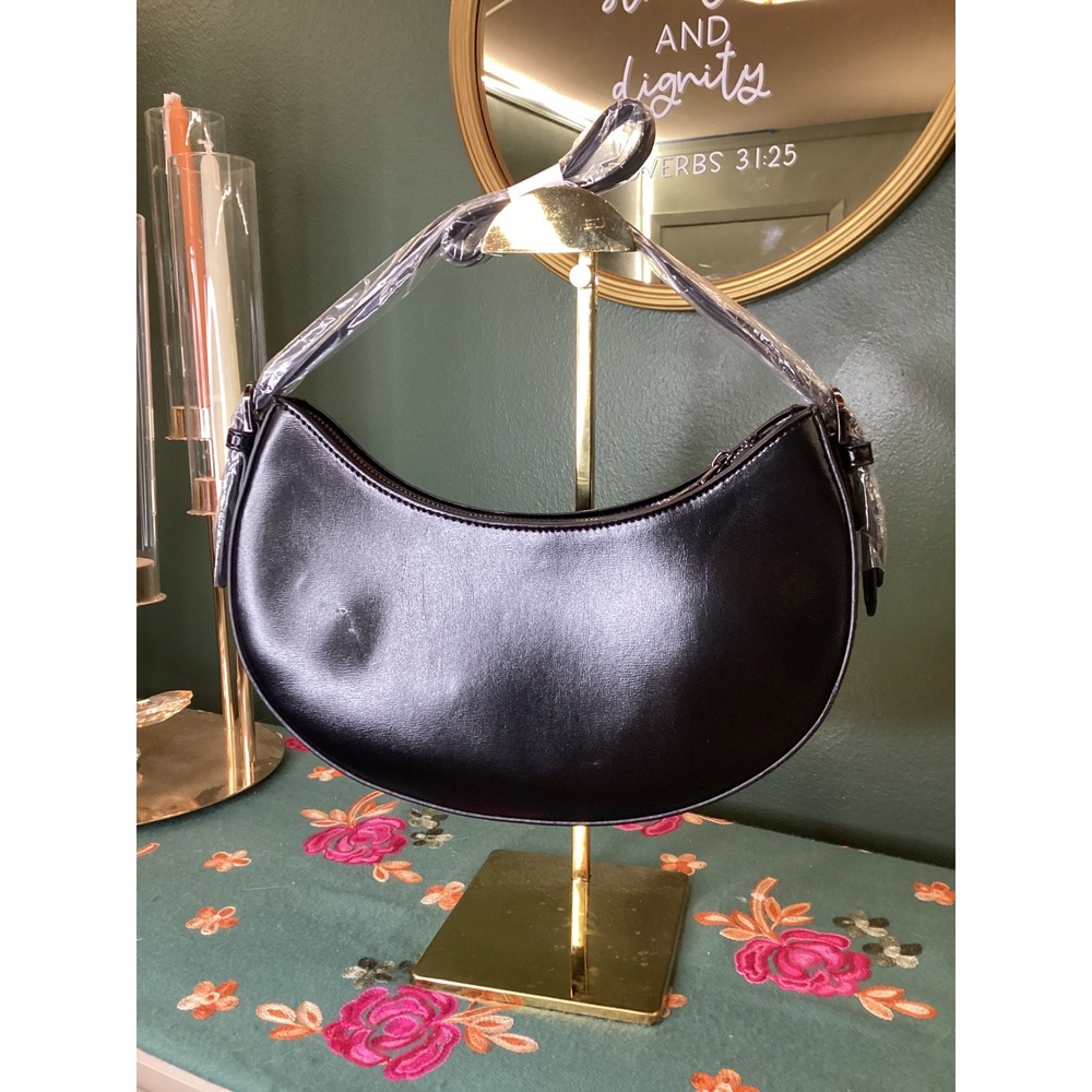 Black Crescent Shoulder Bag Smooth Faux Leather Modern Minimalist‎ Style - Picture 2 of 6